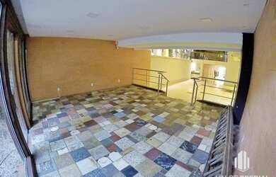 Imagem 2: PORTO ALEGRE - Casa Comercial - Moinhos de Vento