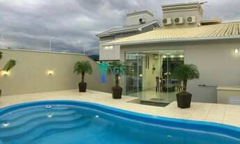 Imagem 2: Casa com piscina no Bairro Aririu em Palhoça! Excelente localização