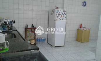 Imagem 6: Linda Casa Assobradada para Venda no bairro Jardim Record, 3 dorm, 1 suíte, 2 vagas, 180 m