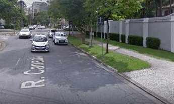 Imagem 2: Prédio/Edificio inteiro para aluguel e venda possui 660 metros quadrados com 11 quartos