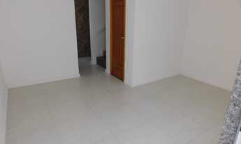 Imagem 5: Casa triplex de condomínio possui 93 metros quadrados com 2 quartos em Olinda - Nilópolis