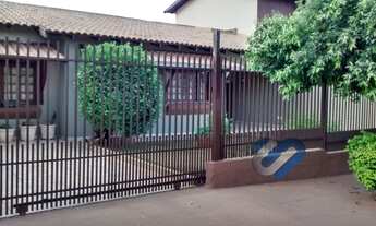 Imagem: Casa com 3 quartos - Bairro Coliseu em Londrina