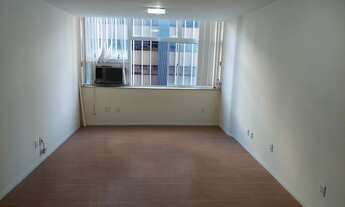 Imagem 3: Excelente sala comercial no coração da Carioca, VLT e Metrô na porta, andar alto e sala no