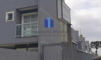 Imagem 2: Sobrado para Venda em Curitiba, Hauer, 3 dormitórios, 1 suíte, 2 banheiros, 2 vagas