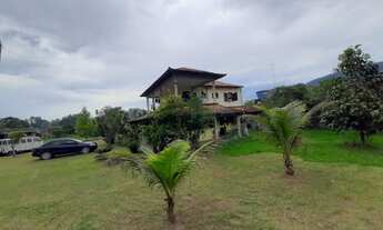 Imagem 5: Sítio estilo fazendinha com 26.000m² planos casa sede padrão a 400m da pista