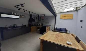 Imagem 6: Casa de condomínio para venda tem 112 metros quadrados com 3 quartos