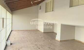 Imagem: Casa para aluguel com 3 quartos bairro Osvaldo