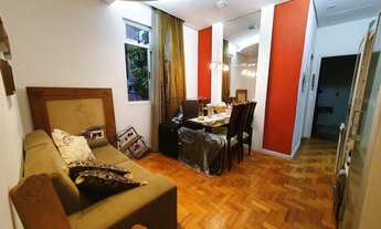 Imagem: Apartamento de 2 quartos, reformado, com