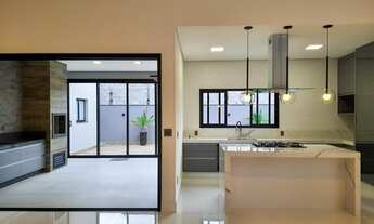 Imagem 3: Casa de condomínio para venda tem 450 metros quadrados com 3 quartos