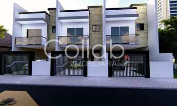 Imagem: Sobrado à venda no bairro Floresta - Joinville/SC