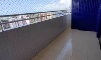 Imagem 7: A 500 metros da orla do cabo branco!