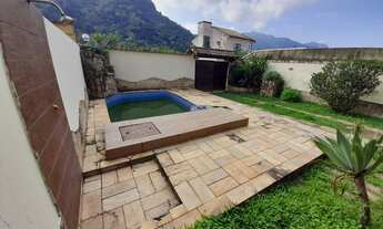 Imagem 4: Ótima casa com piscina e churrasqueira em Vargem Pequena/RJ