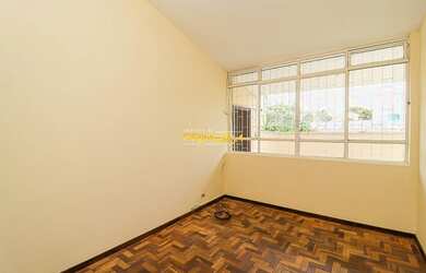 Imagem 5: Casa 3 suítes (1 máster), 3 salas, churrasqueira, quintal amplo, piscina, 4 vagas, dependê