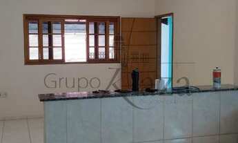 Imagem 7: Casa para aluguel possui 160 metros quadrados com 2 quartos