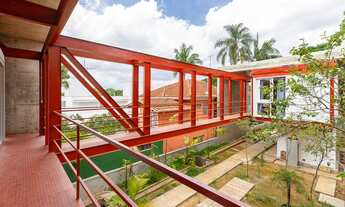 Imagem 2: CASA CONCEITO COM VISÃO MODERNA DO QUE É MORAR EM UM BAIRRO ARBORIZADO E DESCOLADO, VEJA