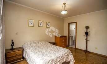 Imagem 4: Apartamento para venda possui 136 metros quadrados com 3 quartos em São João - Porto Alegr