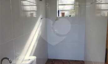 Imagem 7: Casa com 3 três dormitórios sendo 2 duas suítes em Condomínio Fechado Jardim Lago da Canta