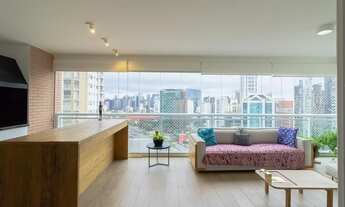 Imagem 7: Apartamento para venda possui 203 metros quadrados com 4 quartos em Itaim Bibi - São Paulo