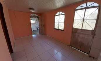 Imagem 4: Baixou De 135 mil por apenas 100.000, Casa com 2 quartos, quintal, 2 vgs garagem, Bairro N