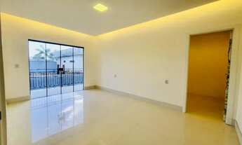 Imagem 4: Casa de condomínio sobrado para aluguel possui 390 metros quadrados com 5 quartos