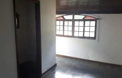 Imagem 6: LINDA CASA SÃO SEBASTIÃO - PRAÇA - 2 (podendo ter mais 1 quarto) R$ 1.600,00