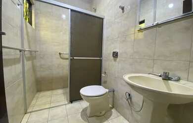 Imagem 4: Casa com 4 dormitórios para alugar, 133 m² por R$ 2.300,00/mês - Messiânico - Londrina/PR