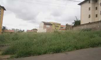 Imagem: Sao Carlos - Terreno Padrao - Jardim Gibertoni