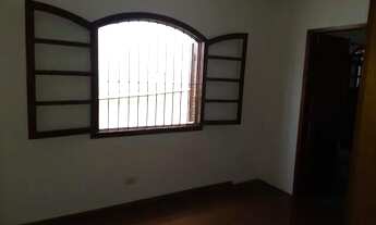 Imagem 4: Casa para aluguel possui 250 metros quadrados com 3 quartos em Vila Lageado - São Paulo