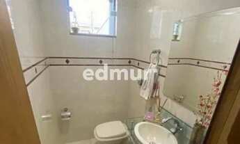 Imagem 6: SOBRADO no bairro Vila Camilópolis com 310m². 3 dormitórios e 6 vagas. Confira