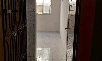 Imagem 4: Apartamento com 3 dormitórios à venda, 79 m² por R$ 185.000,00 - Passaré - Fortaleza/CE