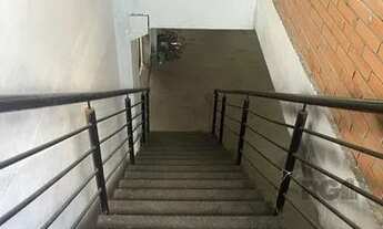 Imagem 4: Depósito/Pavilhão em Lomba do Pinheiro