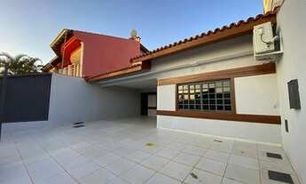 Imagem: Vendo Excelente casa com 3 Quartos na quadra