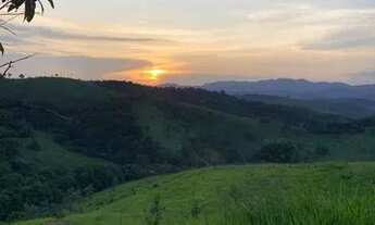 Imagem: Terreno com metragem a partir de 500 a 700