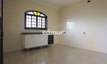 Imagem 3: SOBRADO no bairro Jardim Sílvia Maria com 230m². 2 dormitórios e 2 vagas. Confira