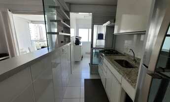 Imagem 6: Apartamento mobiliado para aluguel e venda possui 56 metros quadrados com 2 quartos