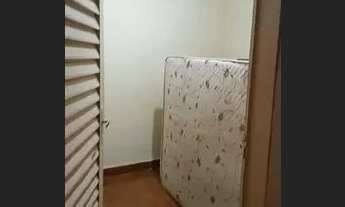 Imagem 4: Quarto só para mulheres R$500