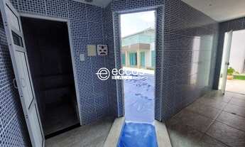 Imagem 3: Casa com 4 suítes para alugar no bairro Jardim Karaíba