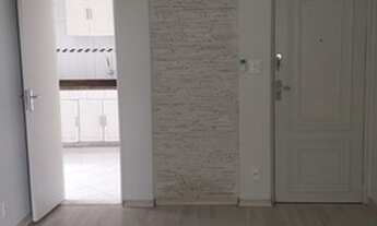 Imagem 2: Apartamento com 2 quartos e dependência de empregada completa com armários embutidos