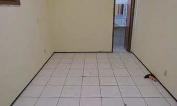 Imagem 7: Excelente casa com 3 quartos sendo 1 suíte, 2 wcs social, sala, cozinha, área de serviço