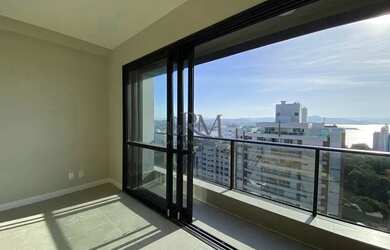 Imagem 2: FLORIANÓPOLIS - Apartamento Padrão - CENTRO