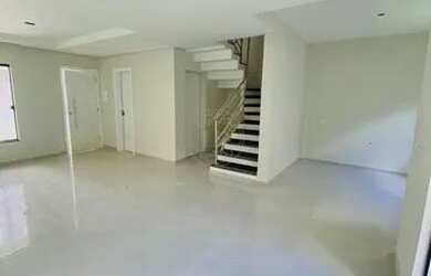 Imagem 7: Sobrado à venda no bairro Fazendinha - Curitiba/PR