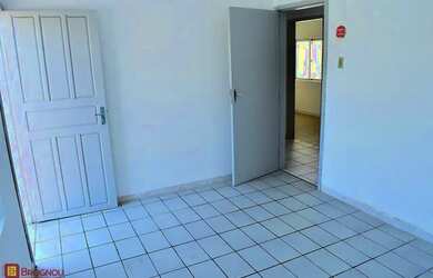 Imagem 5: Casa de 5 quartos para alugar no bairro Barreiros