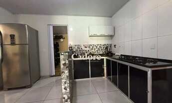 Imagem 4: Casa a venda no Jardim Célia com 2/4 sendo 01 suíte