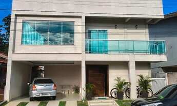 Imagem: Casa em Condomínio de Alto Padrão a Venda