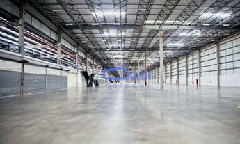 Imagem 3: Galpão Industrial/Logístico - Condomínio Fechado - Locação - 5.612 m² - Rod. Máximo Zambot