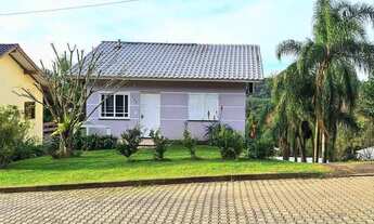 Imagem: Casa de um dormitório no bairro Bavária