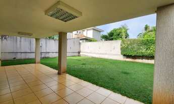 Imagem 7: Casa à venda no condomínio Vale do Arvoredo na Região Sul de Londrina com 5 quartos