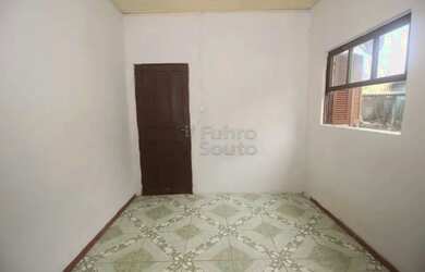 Imagem 3: Casa Padrão em Pátio Compartilhado com Ótima Localização