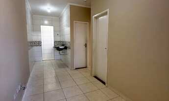 Imagem 2: Casa Sobreposta Alta em Condomínio - 2 Quartos + Vaga - Praia Grande - Jardim Melvi