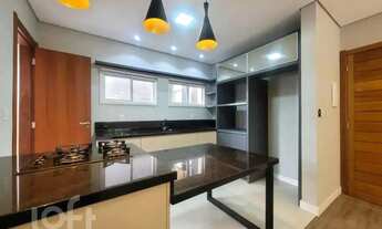 Imagem 2: BOA OPORTUNIDADE com 2 quartos em Jardim Botânico - Porto Alegre - RS